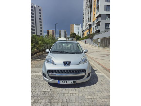 Sahibinden Peugeot 107 1.0 Urban Move 2011 Model