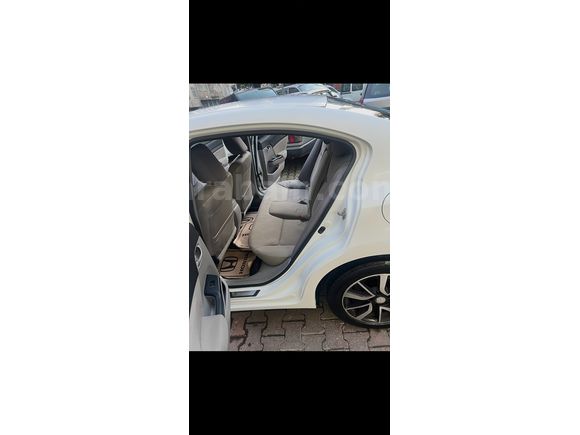 Sahibinden Honda Civic 1.6i VTEC Eco Dream 2016 Model 