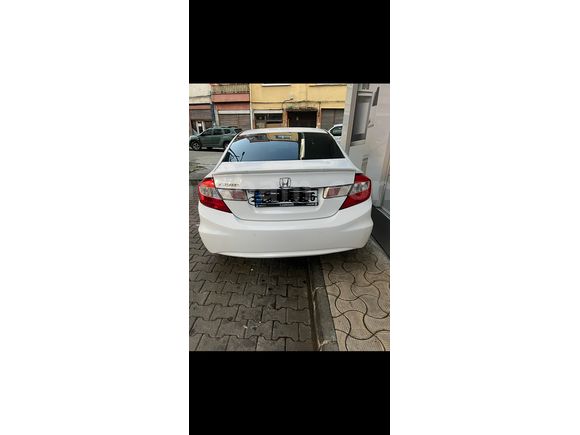 Sahibinden Honda Civic 1.6i VTEC Eco Dream 2016 Model 