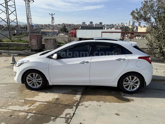 Sahibinden Hyundai i30 1.6 CRDi Elite 2012 Model 