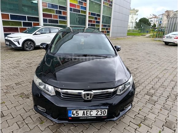 2012 Honda Eco Elegance 40. Yıl Özel Seri Değişensiz Bakımlı