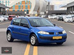 BEYGÜVEN AUTO'DAN 2005 RENAULT MEGANE TEMİZ BENZİN LPG 1.4