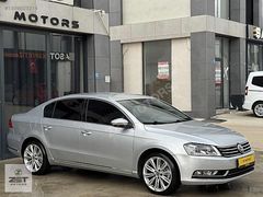 ZET MOTORS VW PASSAT 2.0TDİ OTOMATİK HİGHLİNE HATASIZ