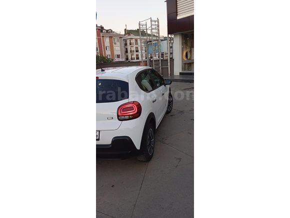 Sahibinden Citroen C3 1.2 PureTech Feel 2023 Model İstanbul