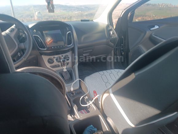Sahibinden Ford Focus 1.6 TDCi Trend 2012 Model