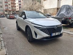 Sahibinden Nissan Qashqai 1.3 DIG-T Sky Pack 2025 Model