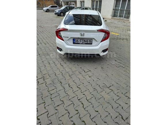 Sahibinden Honda Civic 1.6i VTEC Elegance 2016 Model
