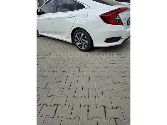 Sahibinden Honda Civic 1.6i VTEC Elegance 2016 Model