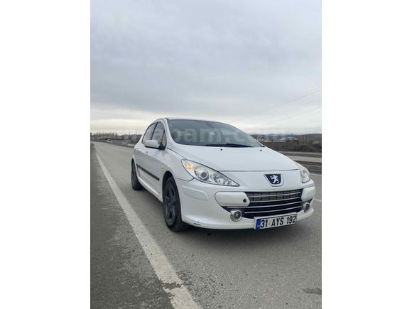 Sahibinden Peugeot 307 1.4 Comfort 2006 Model 