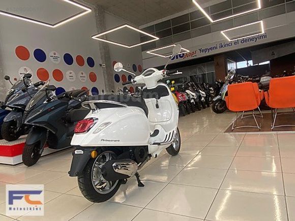 2024 VESPA PRİMAVERA 125 K.KARTINA VADE FARKSIZ TAKSİT İMKANI