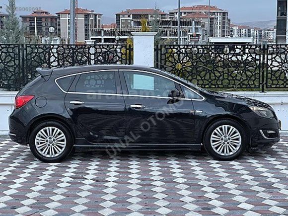 BAKIMLI EKSTRALI OPEL ASTRA DİZEL