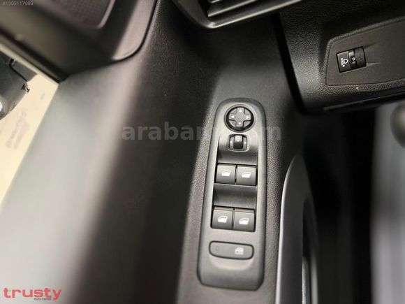 TRUSTY ONATÇA'DAN CİTROEN BERLİNGO