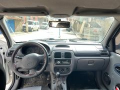 Biniciden temiz klimalı Clio