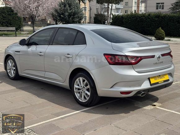 DEĞİŞENSİZ HASAR KAYITSIZ BAKIMLI MEGANE OTOMATİK