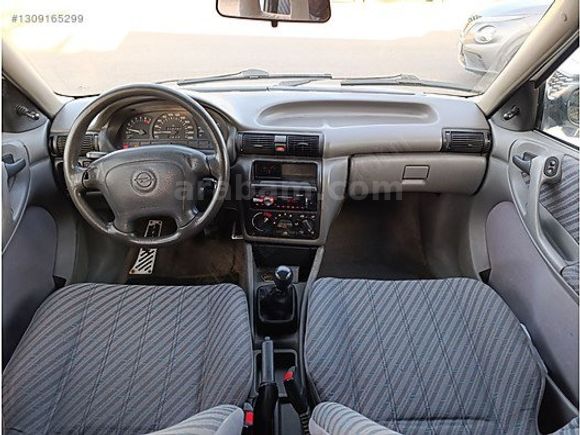 BEZİRGANOĞLU'NDAN MASRAFSIZ 1.6 ASTRA GL