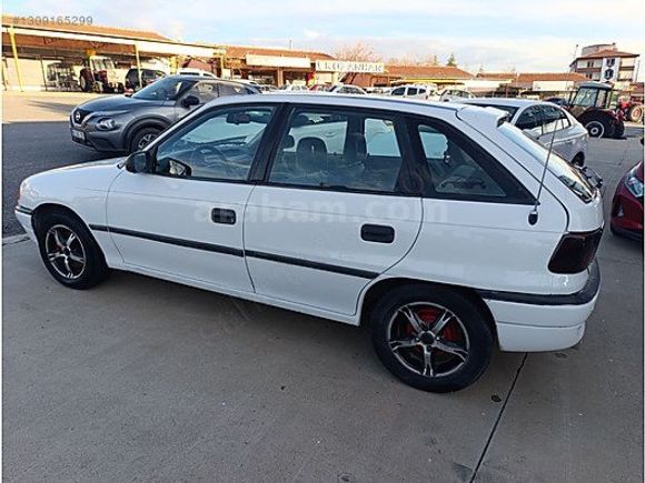 BEZİRGANOĞLU'NDAN MASRAFSIZ 1.6 ASTRA GL