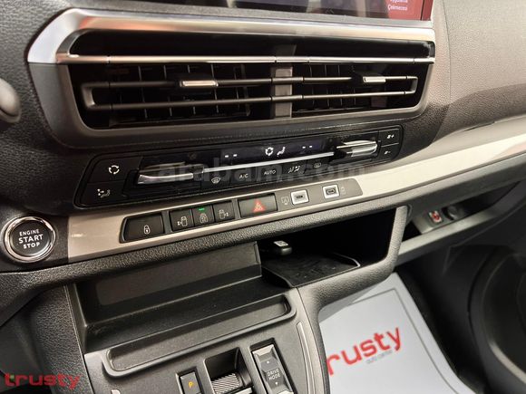 TRUSTY ONATÇA'DAN CİTROEN JUMPY SPACETOURER
