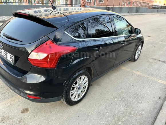 Sahibinden Ford Focus 1.6 TDCi Titanium 2012 Model Ankara 225.000 km Siyah