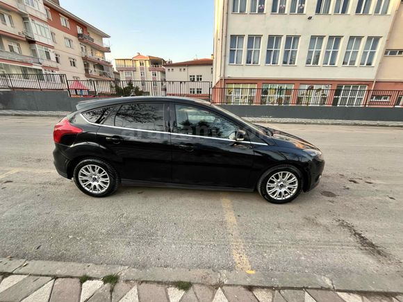 Sahibinden Ford Focus 1.6 TDCi Titanium 2012 Model Ankara 225.000 km Siyah