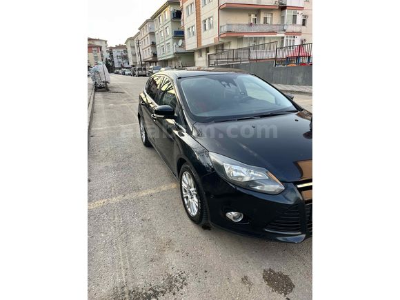 Sahibinden Ford Focus 1.6 TDCi Titanium 2012 Model Ankara 225.000 km Siyah