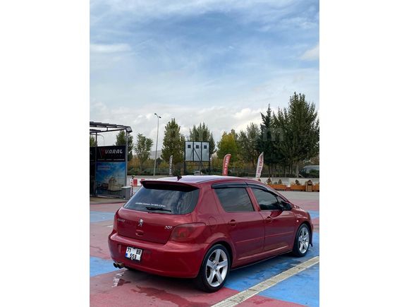 Sahibinden Peugeot 307 1.6 XT 2005 Model  247000 km Kırmızı