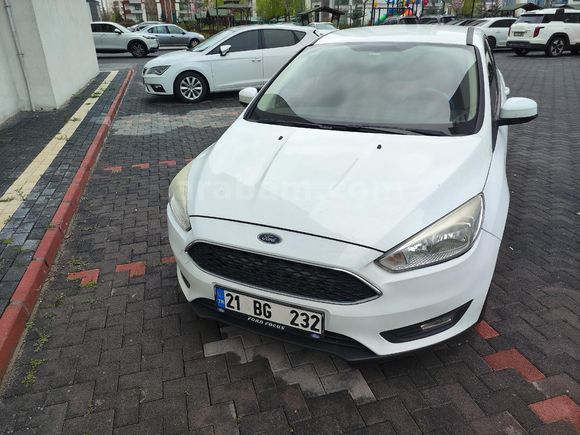 Öğretmenden 90 binde Ford Focus 1.6 Ti-VCT 2015 Model