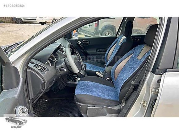 2005 Megane sedan 1.5dci dynamique. Değişensiz.(420.000kmde)
