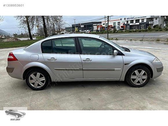 2005 Megane sedan 1.5dci dynamique. Değişensiz.(420.000kmde)