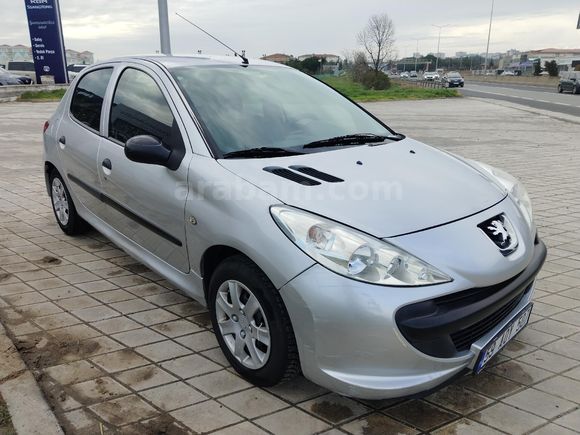 Sahibinden Peugeot 206+ 1.4 benzin lpg Comfort 2010 Model  158 bin km