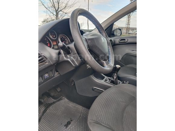 Sahibinden Peugeot 206+ 1.4 benzin lpg Comfort 2010 Model  158 bin km