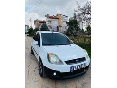 Sahibinden Ford Fiesta 1.4 TDCi Comfort 2008 Model Gaziantep 288.000 km Beyaz
