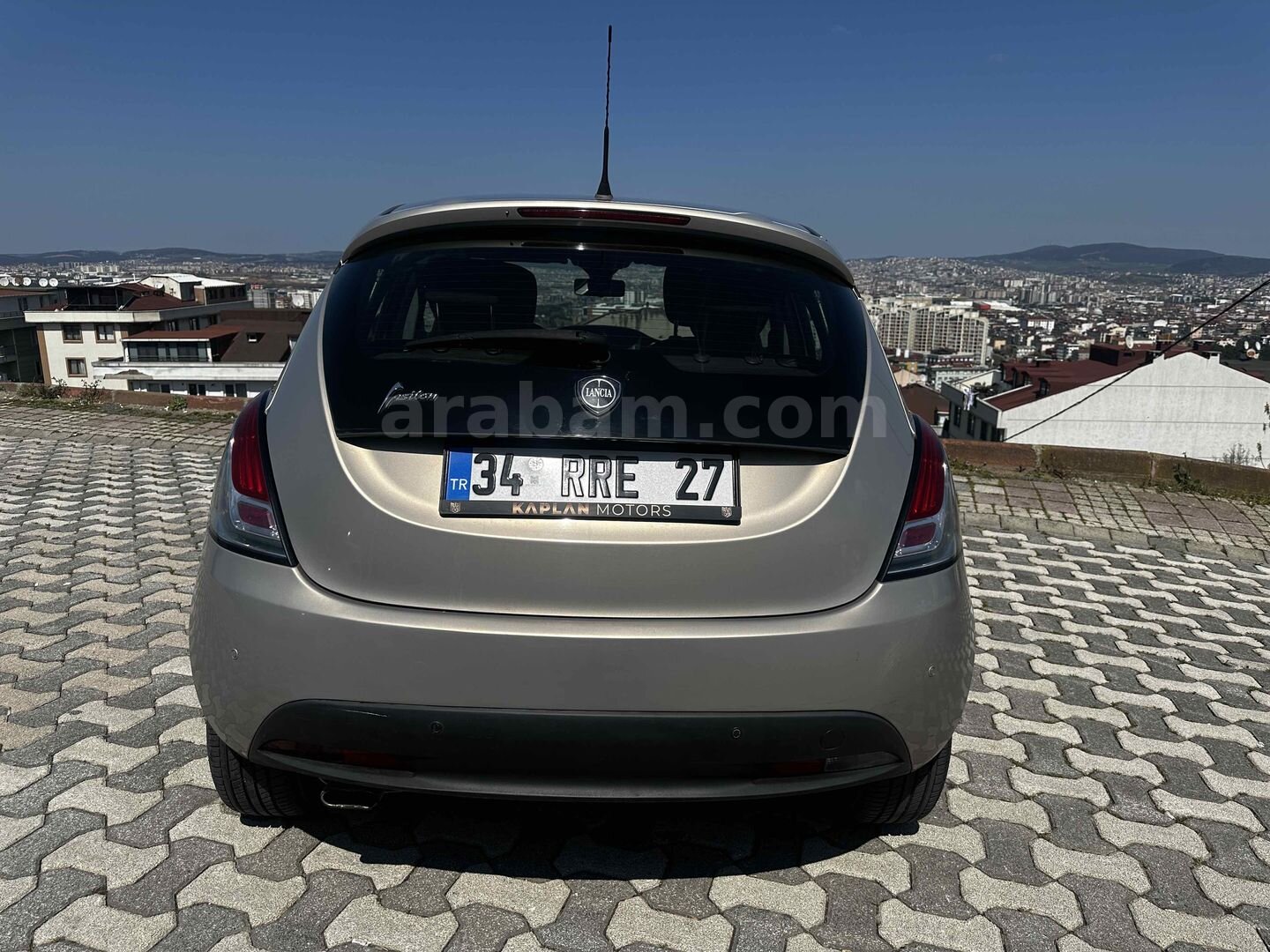 Sahibinden Lancia Ypsilon 1.3 Mjet 2013 Model İstanbul 208.000 km Bej 7