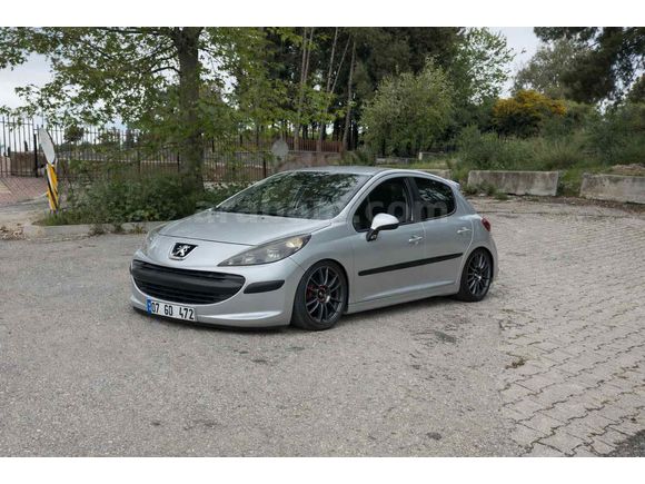 Sahibinden Peugeot 207 1.4 HDi Trendy 2007 Model 