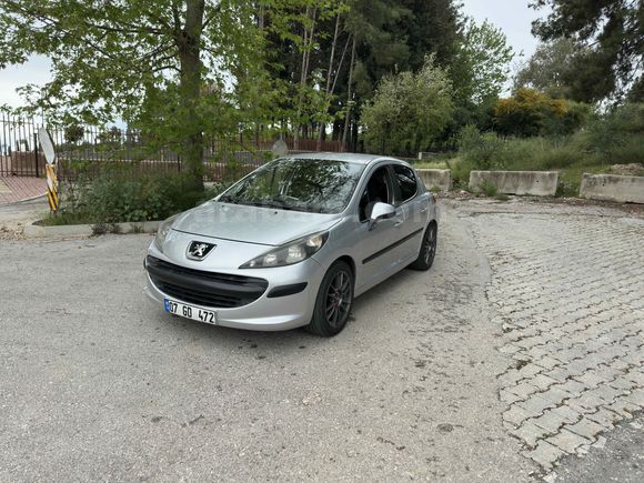 Sahibinden Peugeot 207 1.4 HDi Trendy 2007 Model 