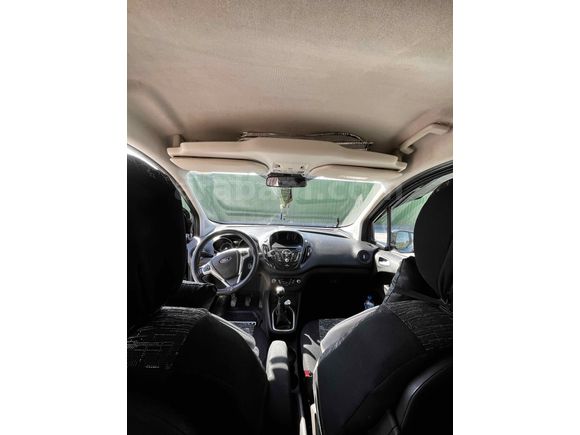 Sahibinden Ford Tourneo Courier 1.6 TDCi Titanium 2017 Model 