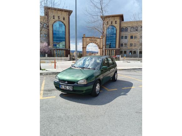 DEĞİŞENSİZ Opel Corsa 1.4 GLS 1997 Model
