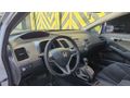 2011 TEMİZ BEYAZ CIVIC