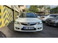 2011 TEMİZ BEYAZ CIVIC