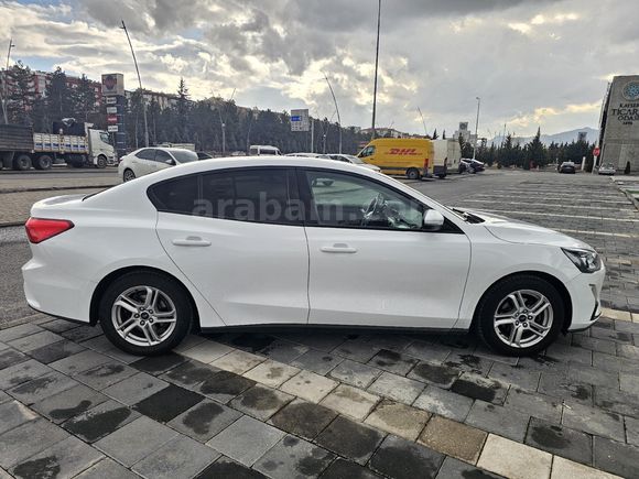 Sahibinden Ford Focus 1.5 Ti-VCT Trend X 2019 Model