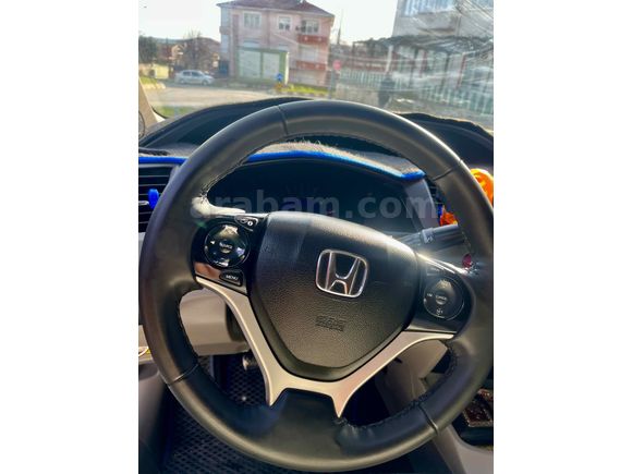 Sahibinden Honda Civic 1.6i VTEC ECO Elegance 2013 Model 