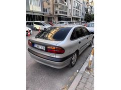 Sahibinden Renault Laguna 1.8 RXE 1999 Model
