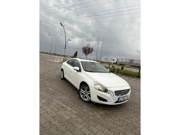 Sahibinden Volvo S60 1.6 D Advance 2012 Model