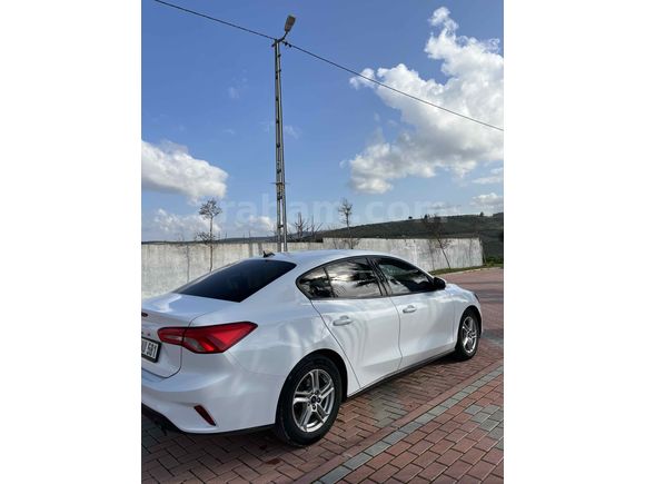 Sahibinden Ford Focus 1.5 Ti-VCT Trend X 2020 Model 