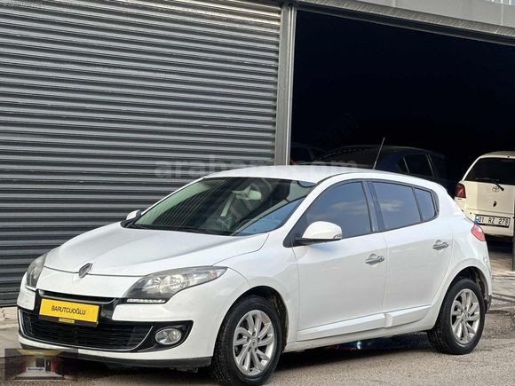 BARUTCUOĞLU_HATASIZ BOYASIZ MEGANE3 DİZEL 210 BİN KM KUSURSZ
