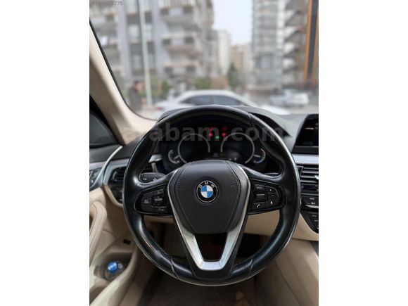 Sefa Auto'dan ful bakımlı yeni 520i