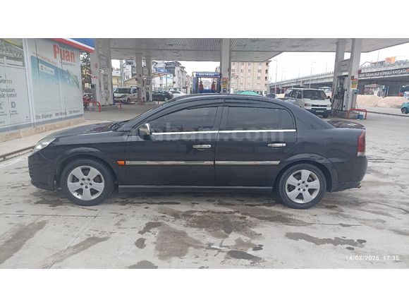 Opel Vectra C Makyajlı Kasa