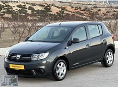 _2019_DACİA_SANDERO_TERTEMİZ_SERVİS_BAKIMLI_YAKIT_CİMRİSİ_