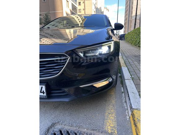 Askeri Personelden  Opel Insignia 1.6 CDTI Excellence 2017