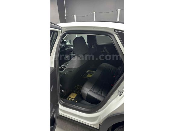 Sahibinden Citroen C4 X 1.2 PureTech Shine 2024 Model 