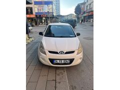 Sahibinden Hyundai i20 1.4 CRDi Team 2012 Model